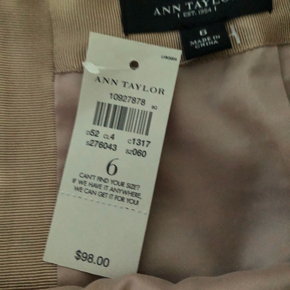 NWT Ann Taylor Metalic Tweed Mini-Skirt - Picture 3 of 3
